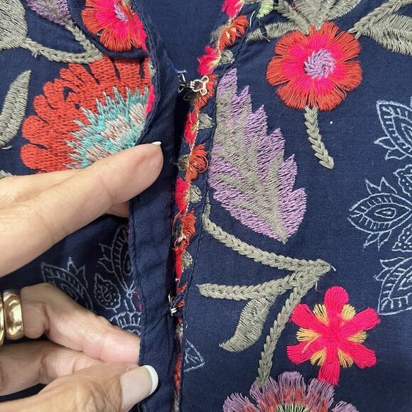 Soft Surroundings Paraiso Tunic Women's M Blue Embroidered Floral Cotton - Picture 4 of 15